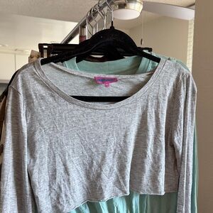 Edikted Light Gray Cropped Long-Sleeve Top